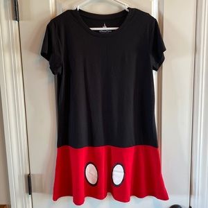 Women’s Mickey Mouse T-shirt dress